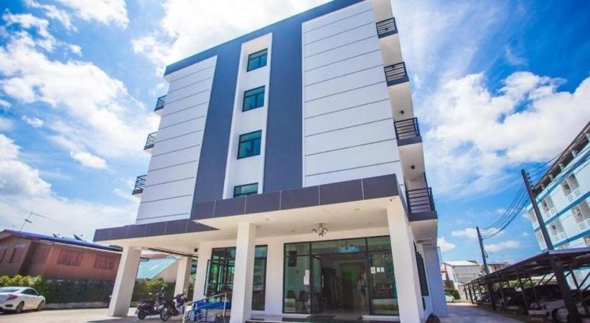 The Bed Hotel Пхитсанулок Экстерьер фото