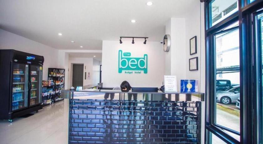 The Bed Hotel Пхитсанулок Экстерьер фото